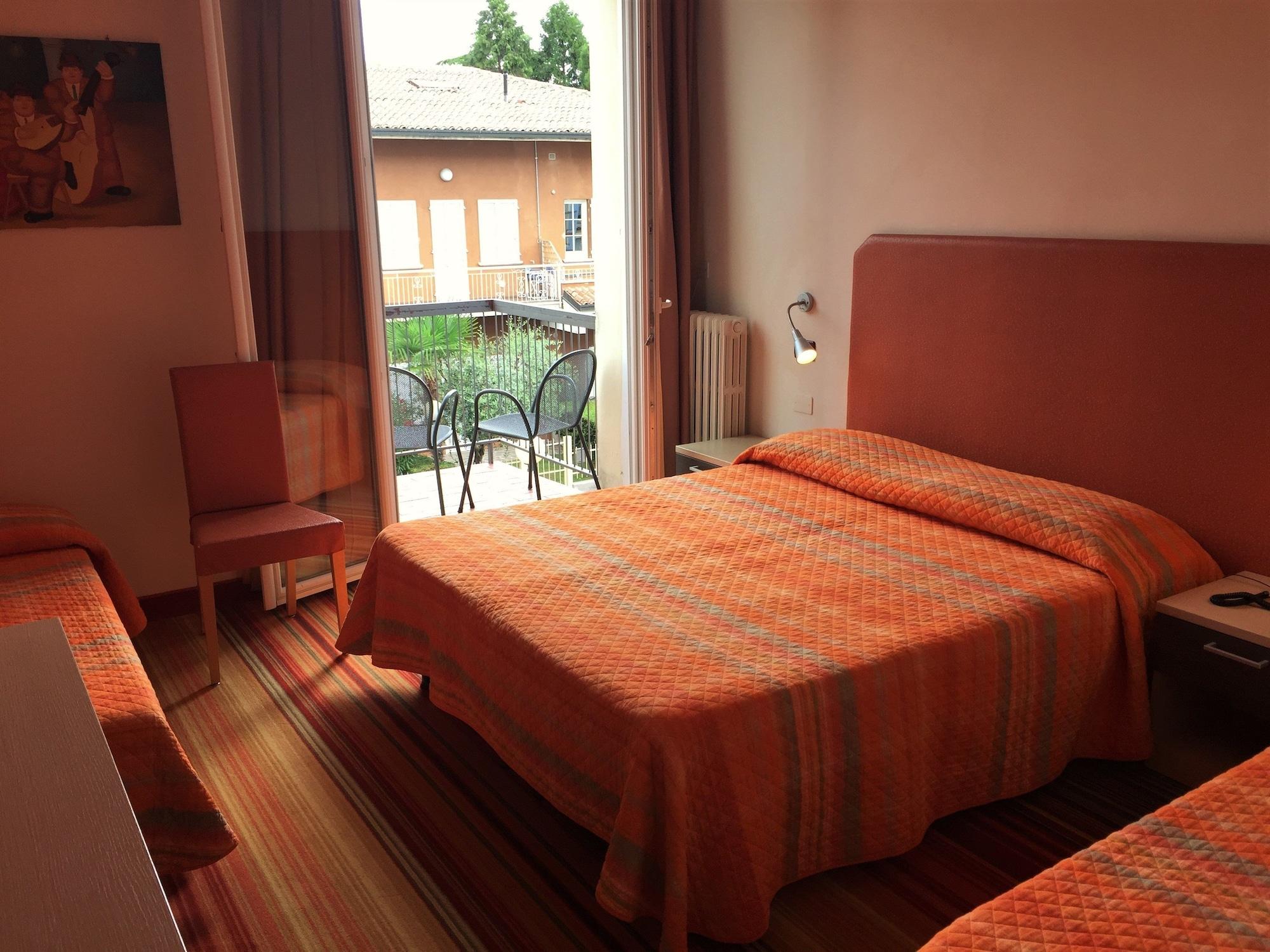 Hotel Suisse Sirmione Zewnętrze zdjęcie